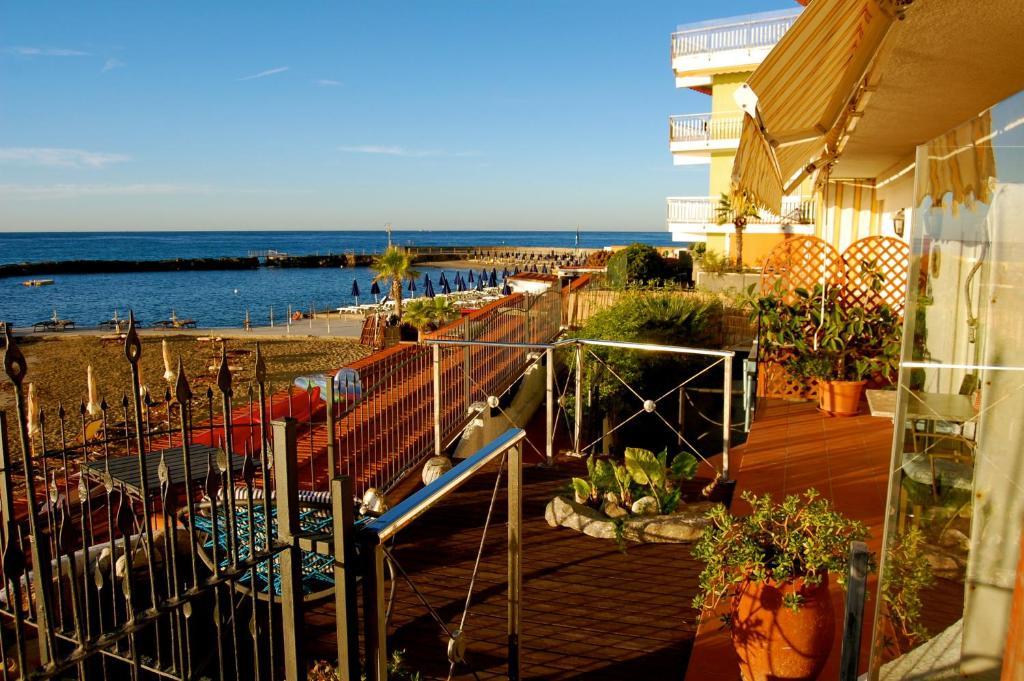 Villa Rita Sanremo Zimmer foto